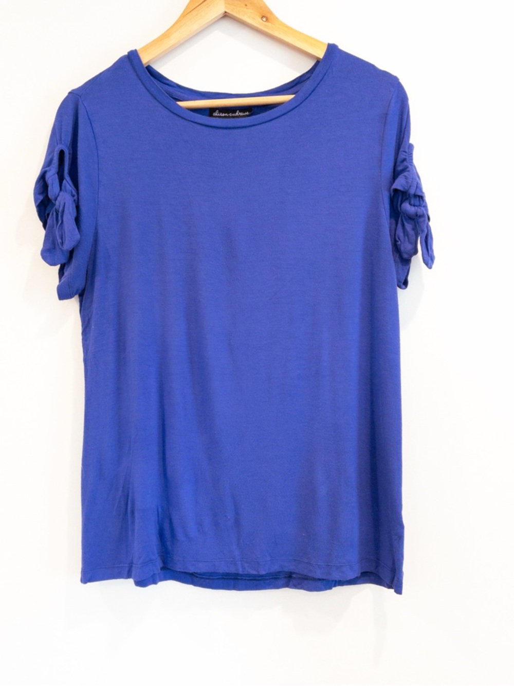 Alison Andrews Blue Stretch Tie Sleeve Tee Large